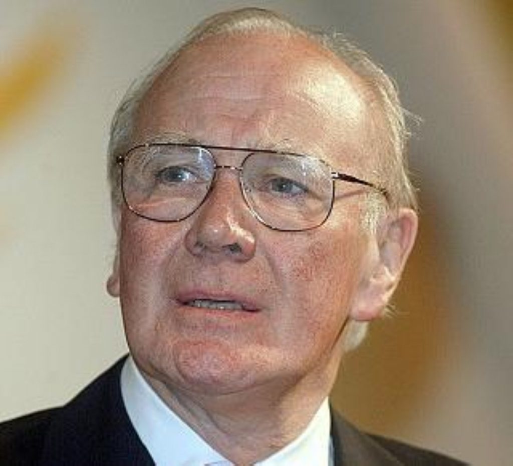 Menzies Campbell launches Lib Dem crime offensive