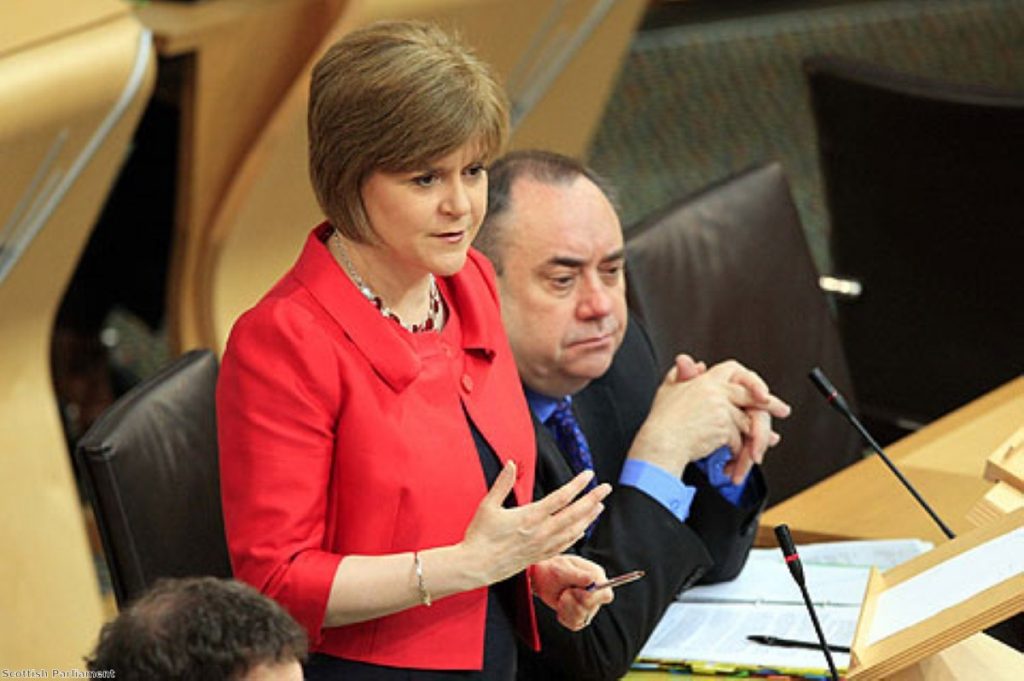 Sturgeon and Salmond: fortune in referendum rests on white paper 