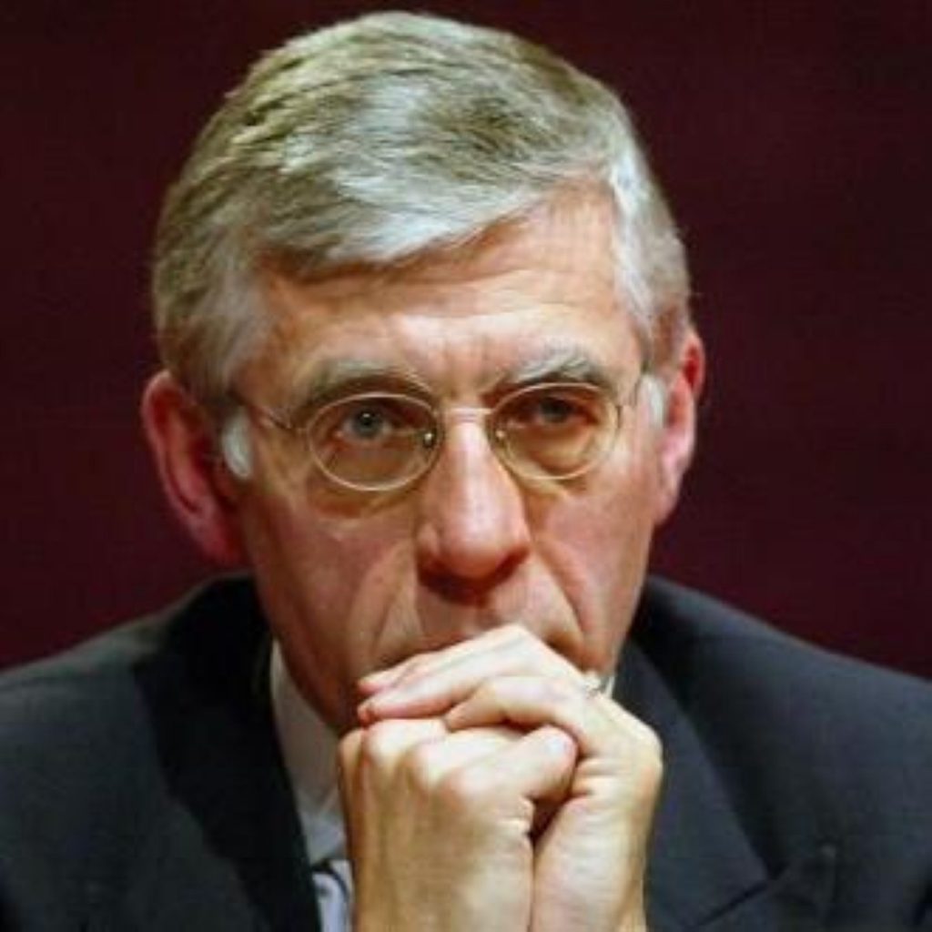 Jack Straw expresses his 'bitter regret' for Srebrenica massacres