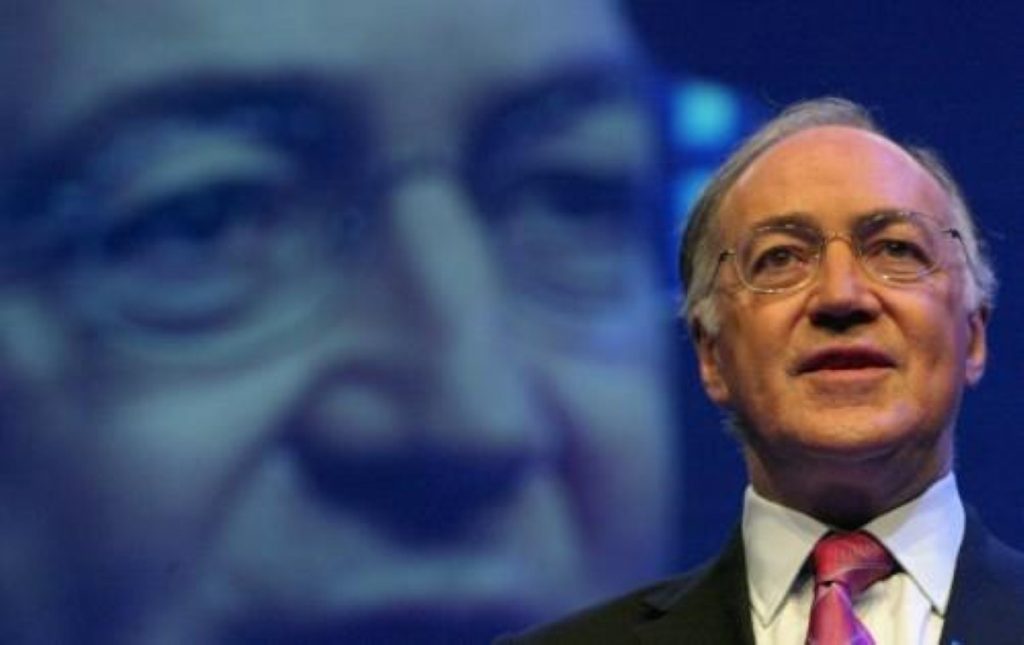 Michael Howard veered sharply to the right under Crosby and only increased is hare of the vote by 0.7%. 