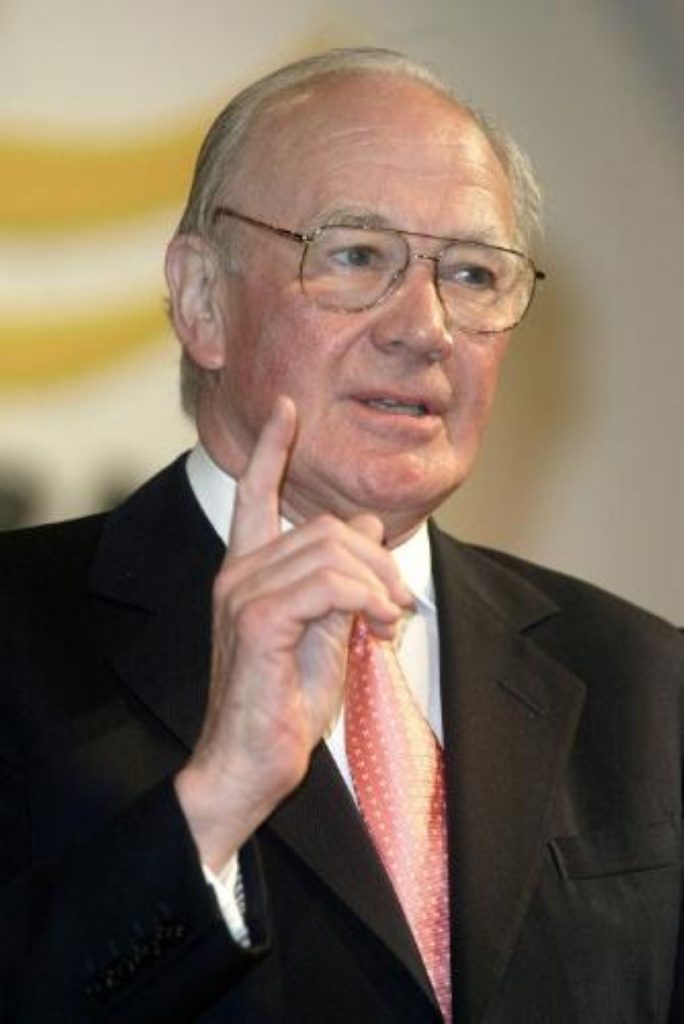 Menzies Campbell warns 