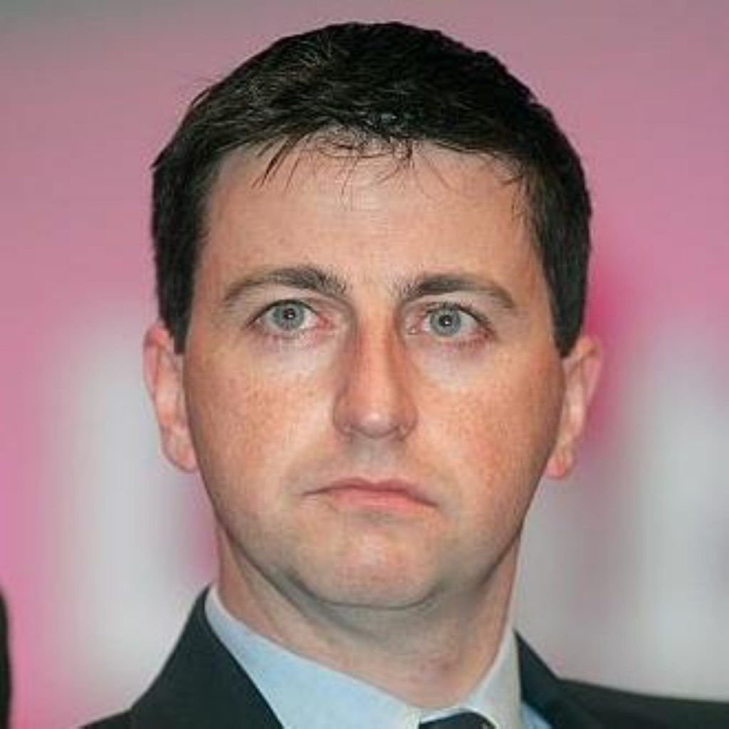 Douglas Alexander travels to Burma for cyclone talks